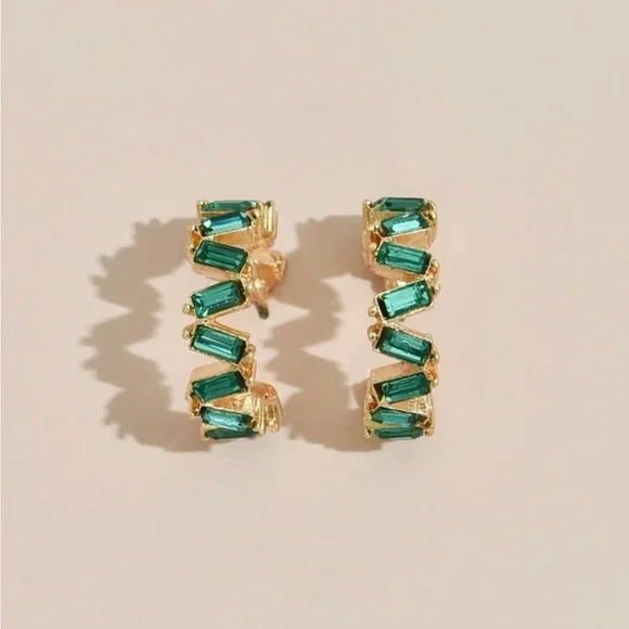 πHPπ Emerald Cuff Hoop Earrings - Picture 4 of 6